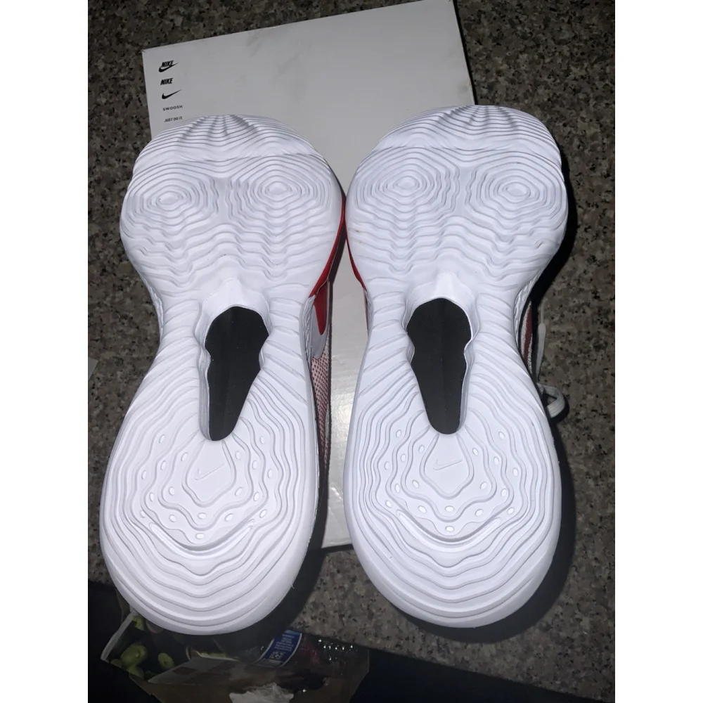 Nike product pair